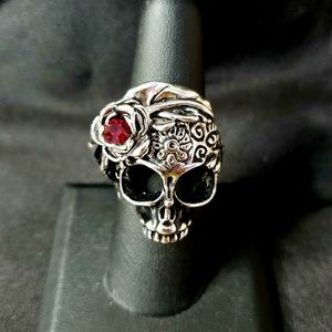 Large Skull Ring, Desert Rose, Goth Punk Metal, Silvertone, Size 8